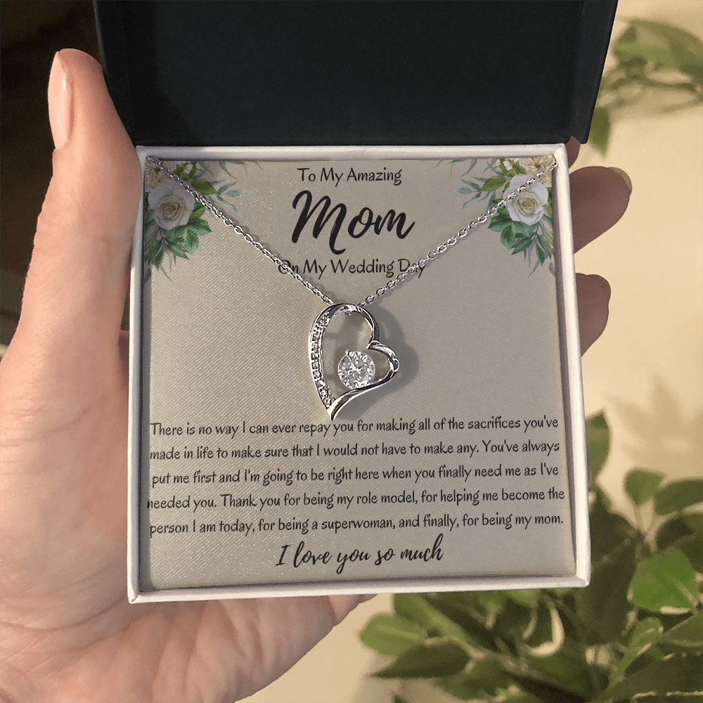 To My Amazing Mom On My Wedding Day Heart Necklace