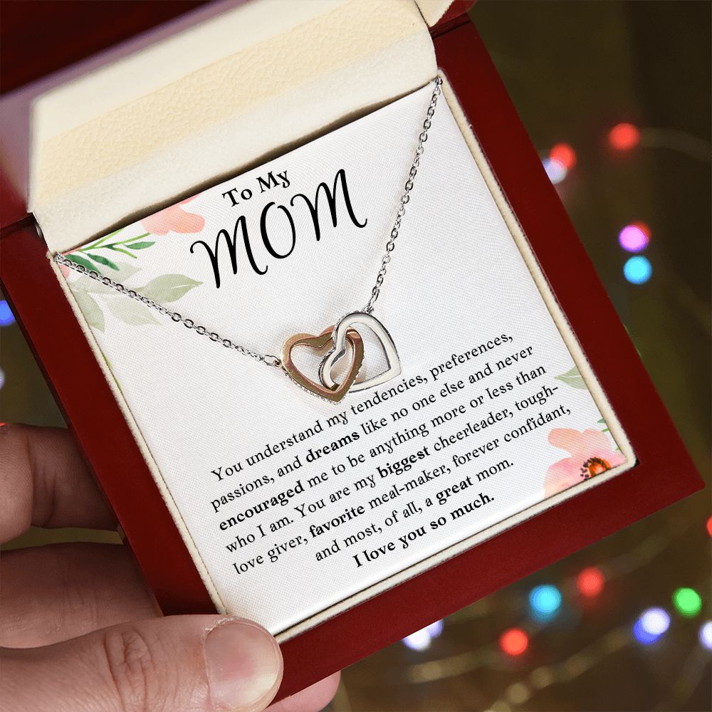 To My Mom Interlocking Hearts Necklace