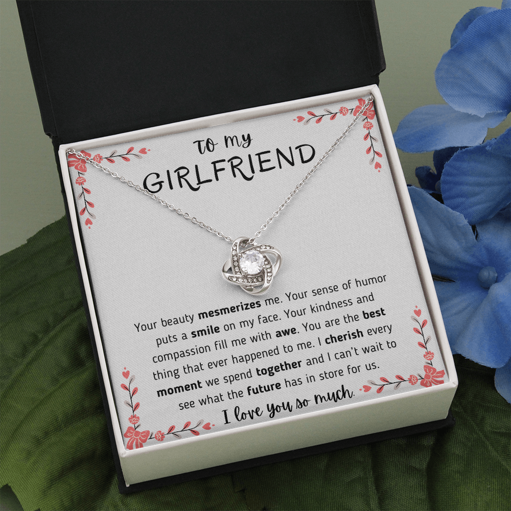 To My Girlfriend Border Love Knot Necklace